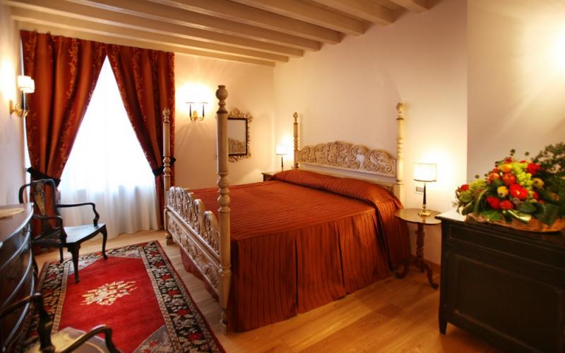 Luxury rooms, il sogno di giulietta hotel verona relais de charme Luxury hotel verona